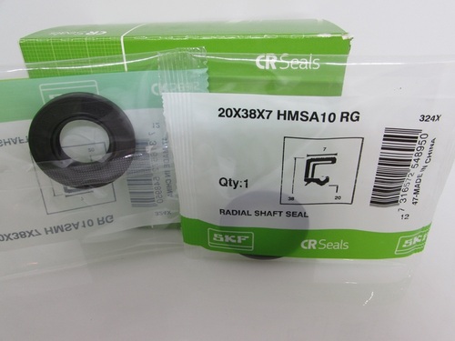 Сальник 20x38x7 HMSA10 RG SKF, Фото