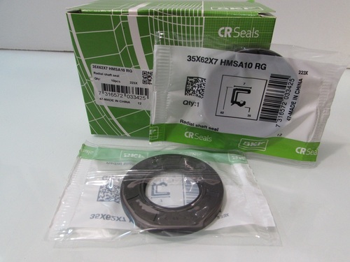 Сальник SKF 35x62x7.2 HMSA10 RG Сальник SKF 35x62x7.2 HMSA10 RG, Фото