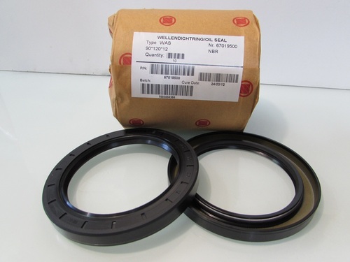 Сальник 90х120х12 DICHTOMATIK, Фото