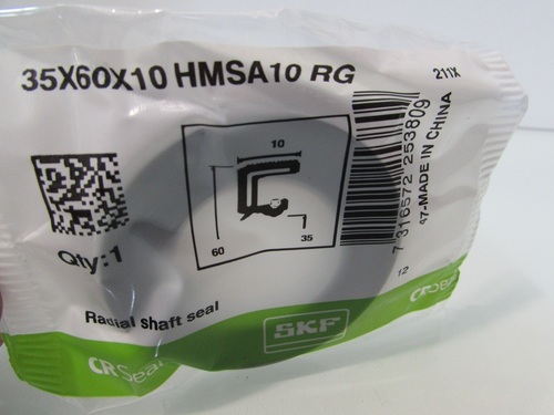 Сальник 35x60x10 HMSA10 RG SKF, Фото