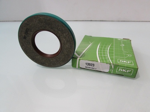 Сальник 35x72x8 CRW1 V SKF, Фото
