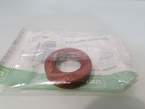 Сальник  23x40x10 HMSA10 V SKF, Фото